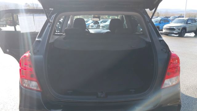 Used 2019 Chevrolet Trax LS w/ Tint and Cruise Package image 27