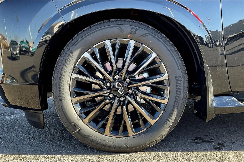 New 2025 INFINITI QX80 Autograph w/ Premium Cargo Package image 13