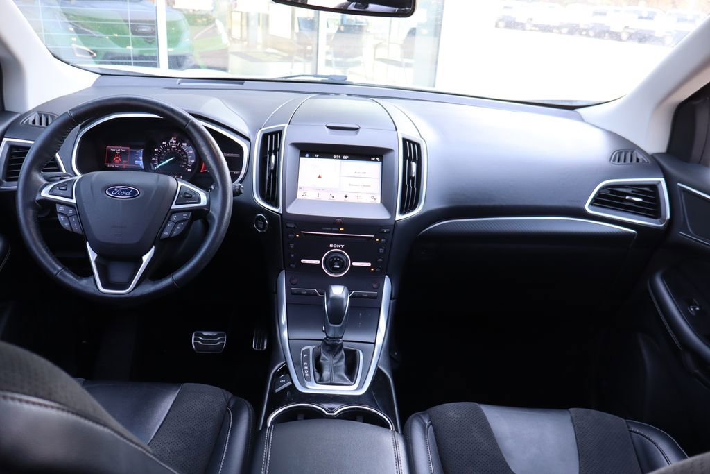 Used 2016 Ford Edge Sport w/ Technology Package AWD/4WD image 7