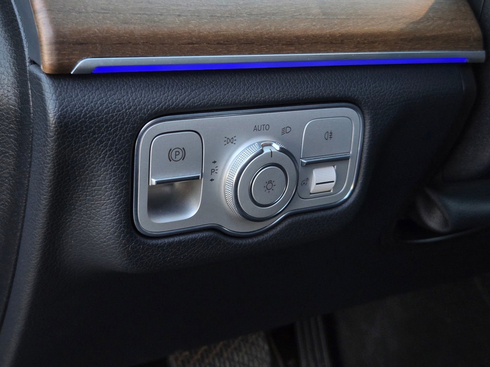 Used 2021 Mercedes-Benz GLE 350 image 18