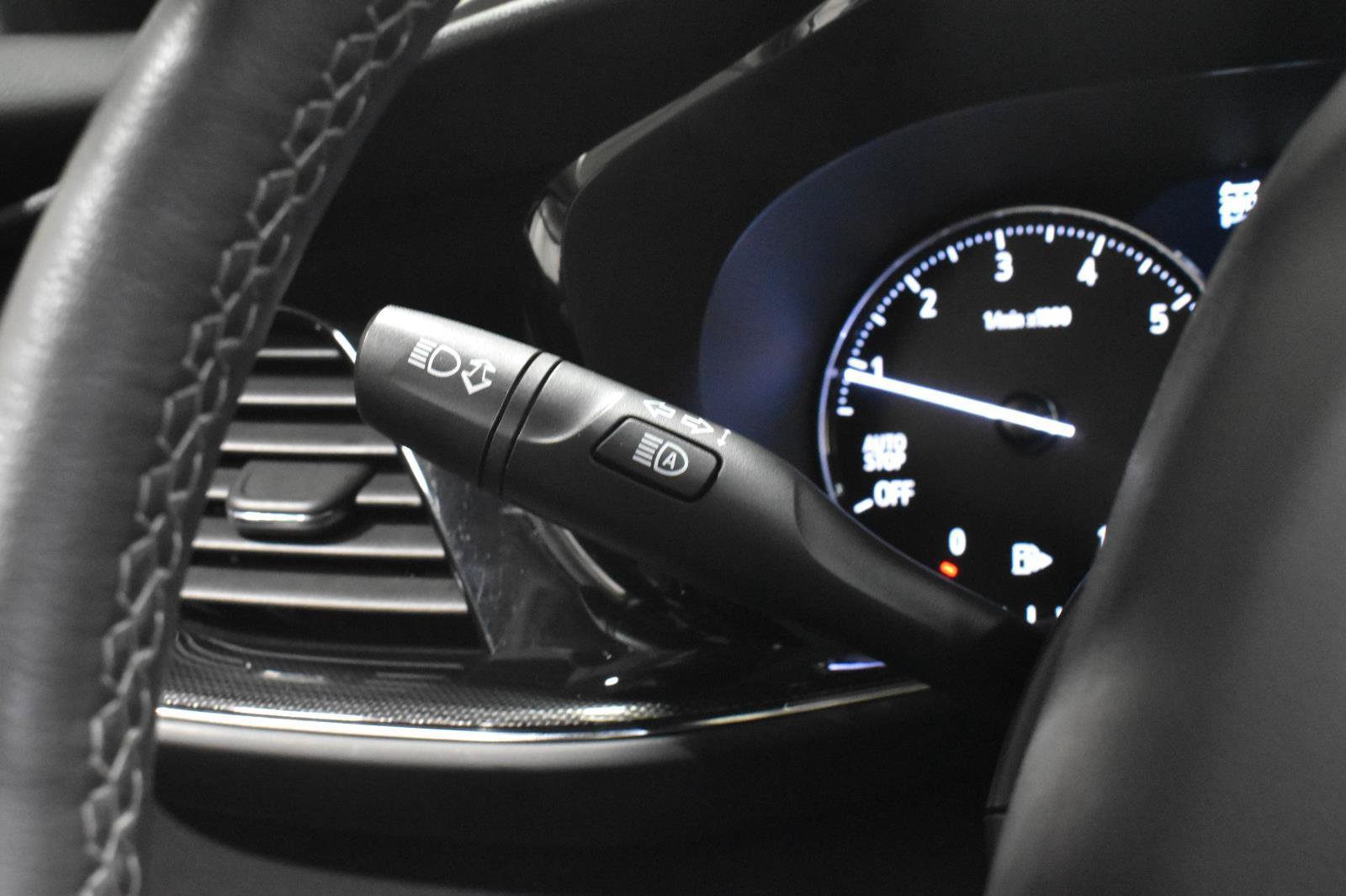 Used 2023 Buick Envision Essence w/ Sport Touring Package AWD/4WD image 14