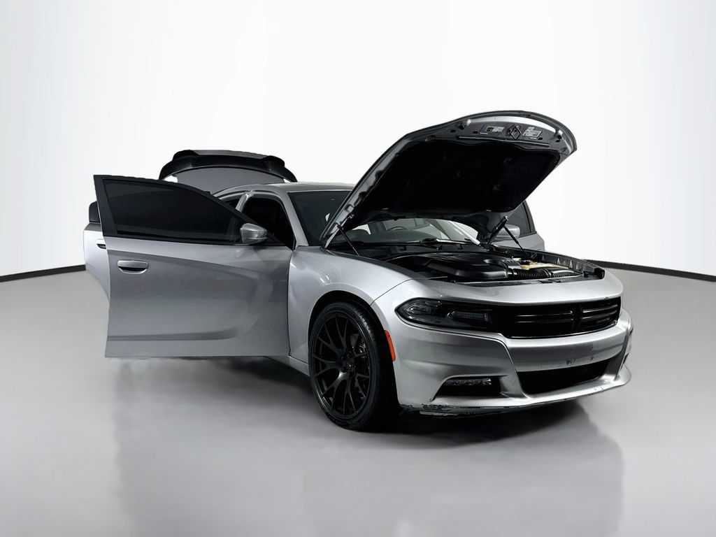Used 2016 Dodge Charger SXT w/ AWD Plus Group image 23