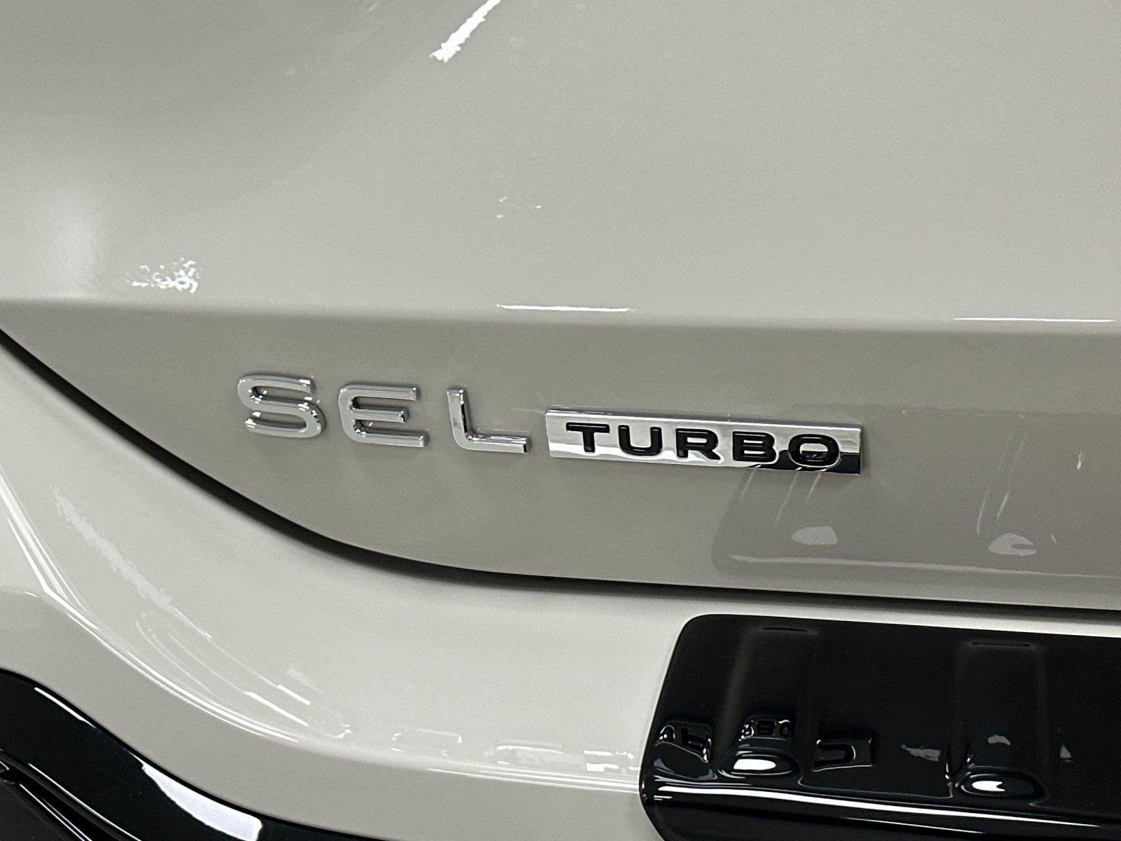 New 2026 Volkswagen Tiguan SEL R-Line AWD/4WD image 26
