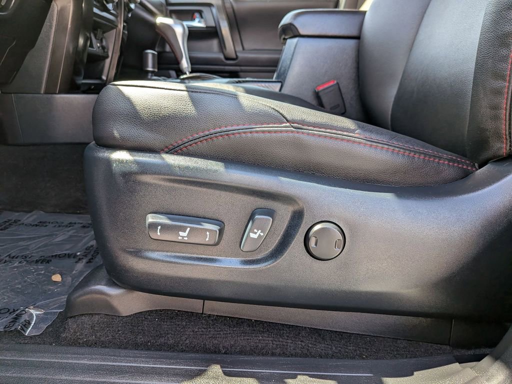 Used 2024 Toyota 4Runner TRD Off-Road Premium image 16