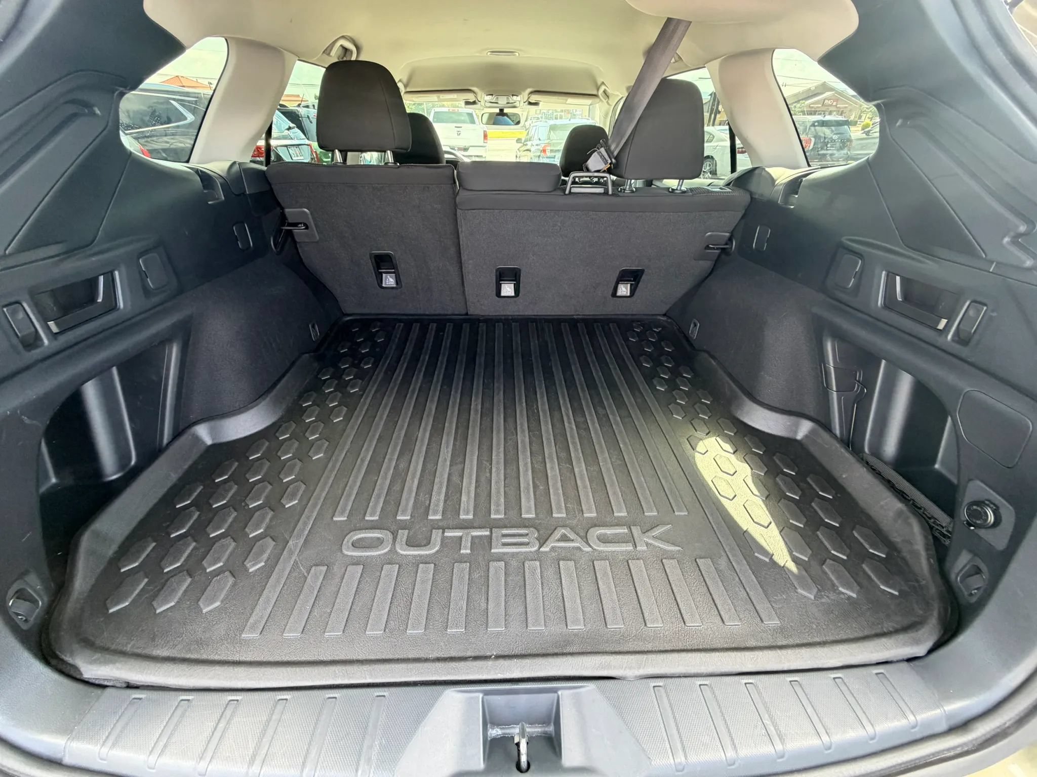 Used 2023 Subaru Outback Premium AWD/4WD image 25