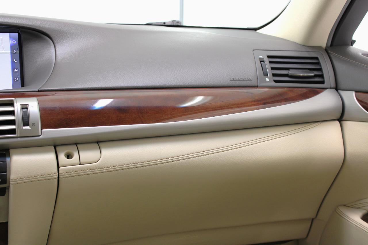 Used 2016 Lexus LS 460 w/ Comfort Package image 55