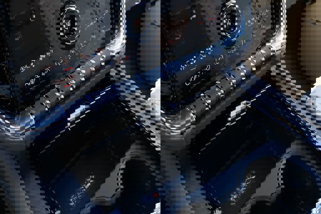 New 2026 GMC Yukon XL Denali w/ Sun & Power Step Package image 12