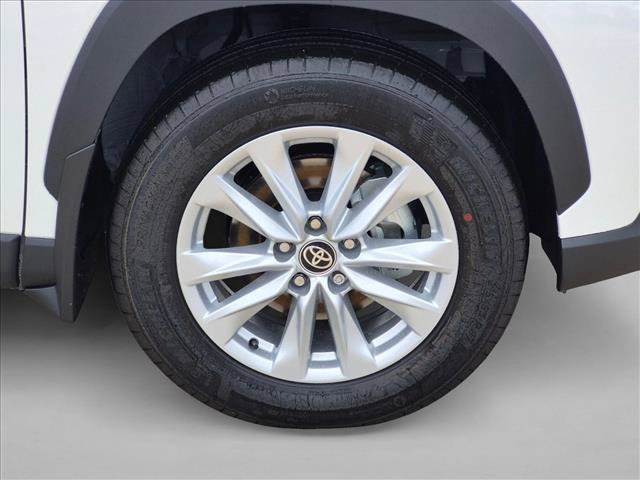 New 2026 Toyota Corolla Cross LE FWD image 9