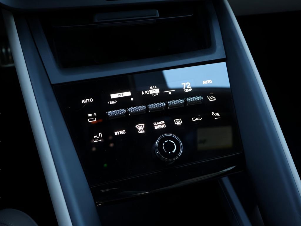 Certified 2024 Porsche Macan Turbo Electric image 25