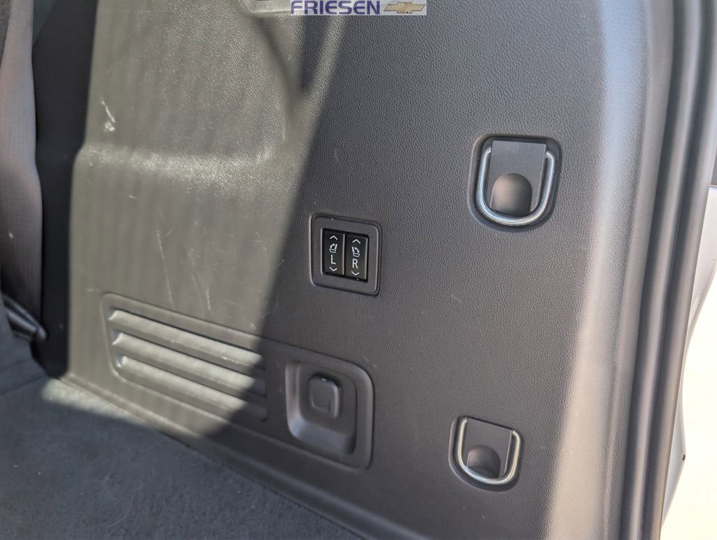 Used 2018 Chevrolet Traverse High Country image 22