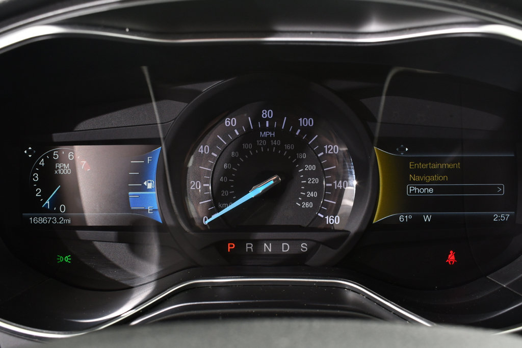 Used 2018 Ford Fusion Titanium AWD/4WD image 26