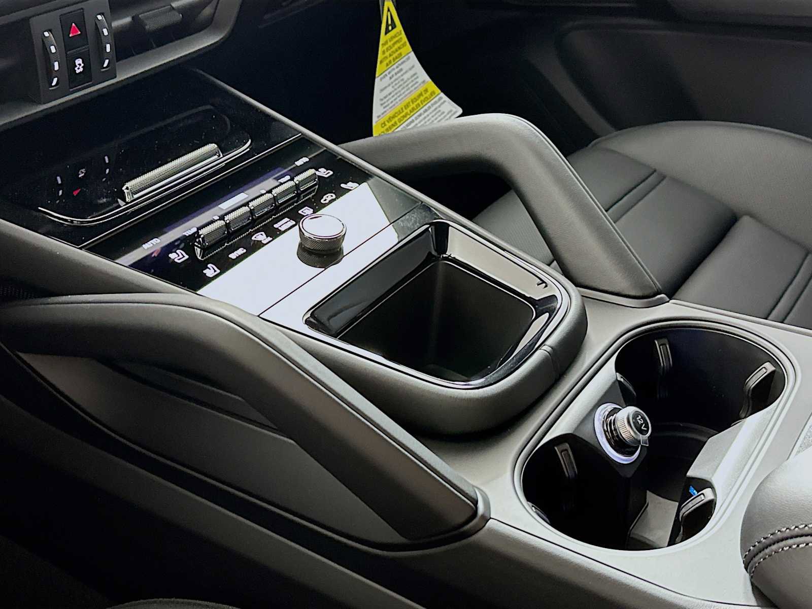 New 2026 Porsche Cayenne Coupe image 20