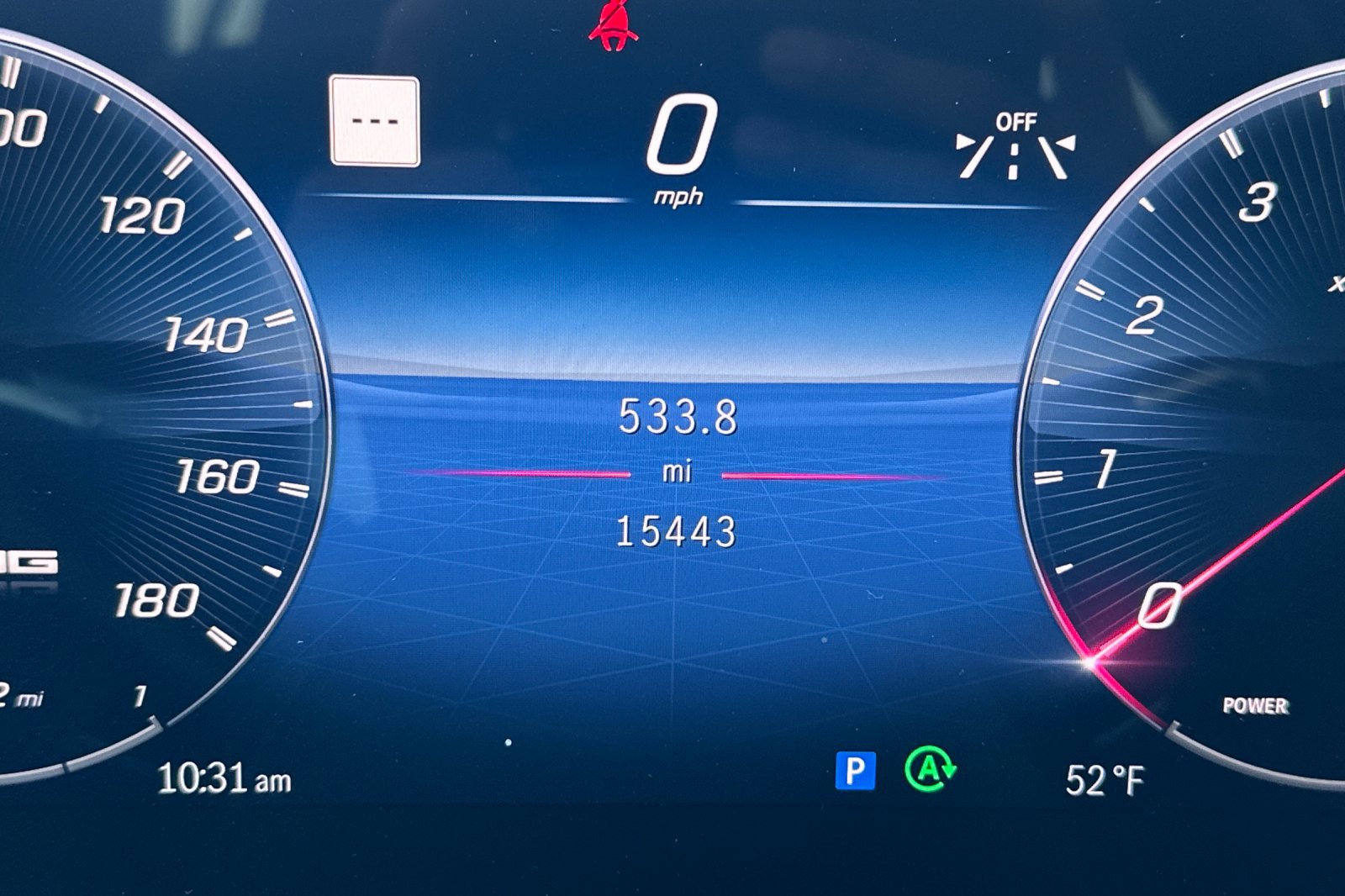 Used 2024 Mercedes-Benz GLC 43 AMG 4MATIC image 28