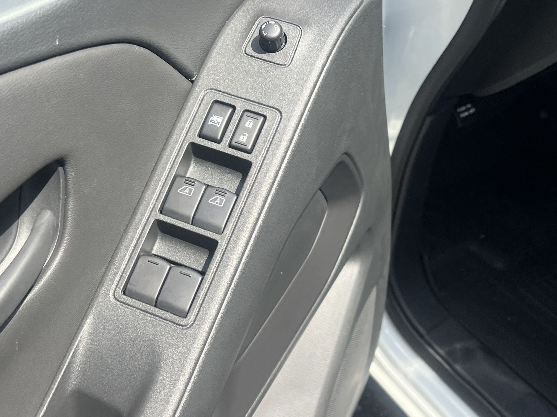 New 2026 Nissan Frontier SV w/ All-Weather Content Package RWD image 14