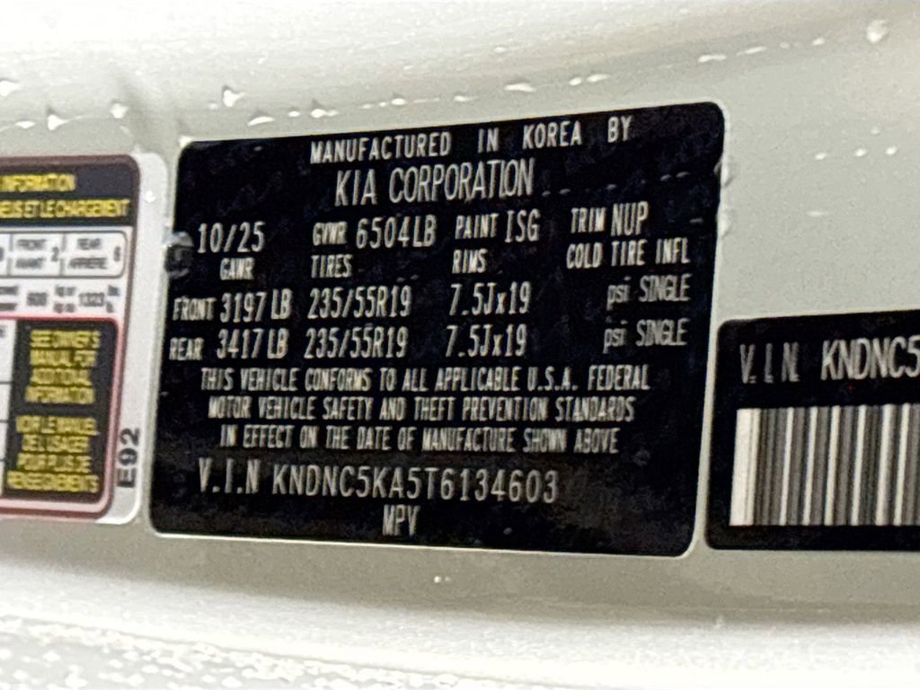 New 2026 Kia Carnival EX image 24