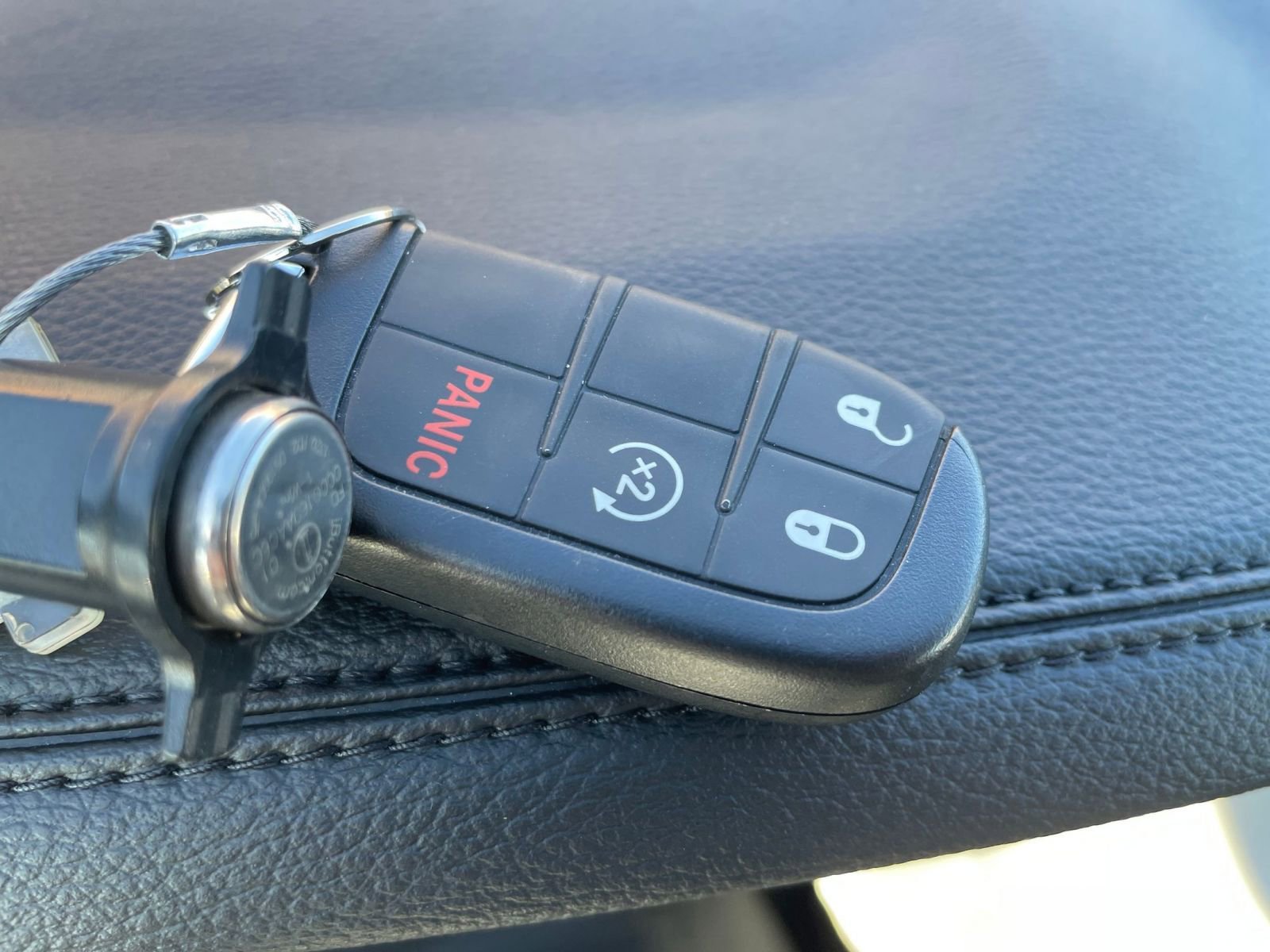 Used 2025 Jeep Compass Limited AWD/4WD image 24