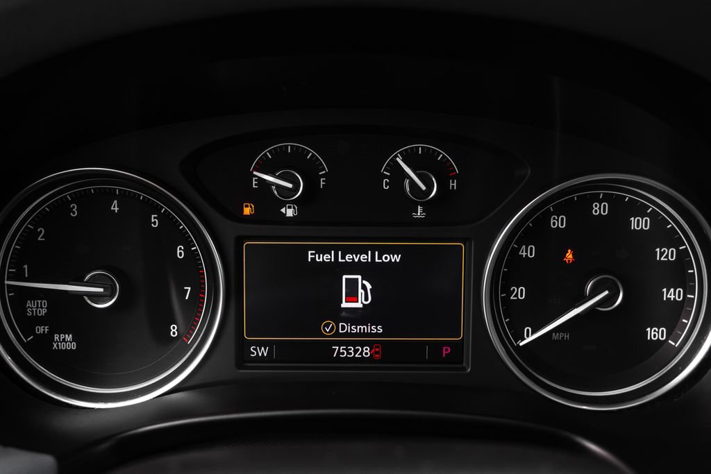 Used 2020 Buick Enclave Essence w/ Sound and Sites Package FWD image 26