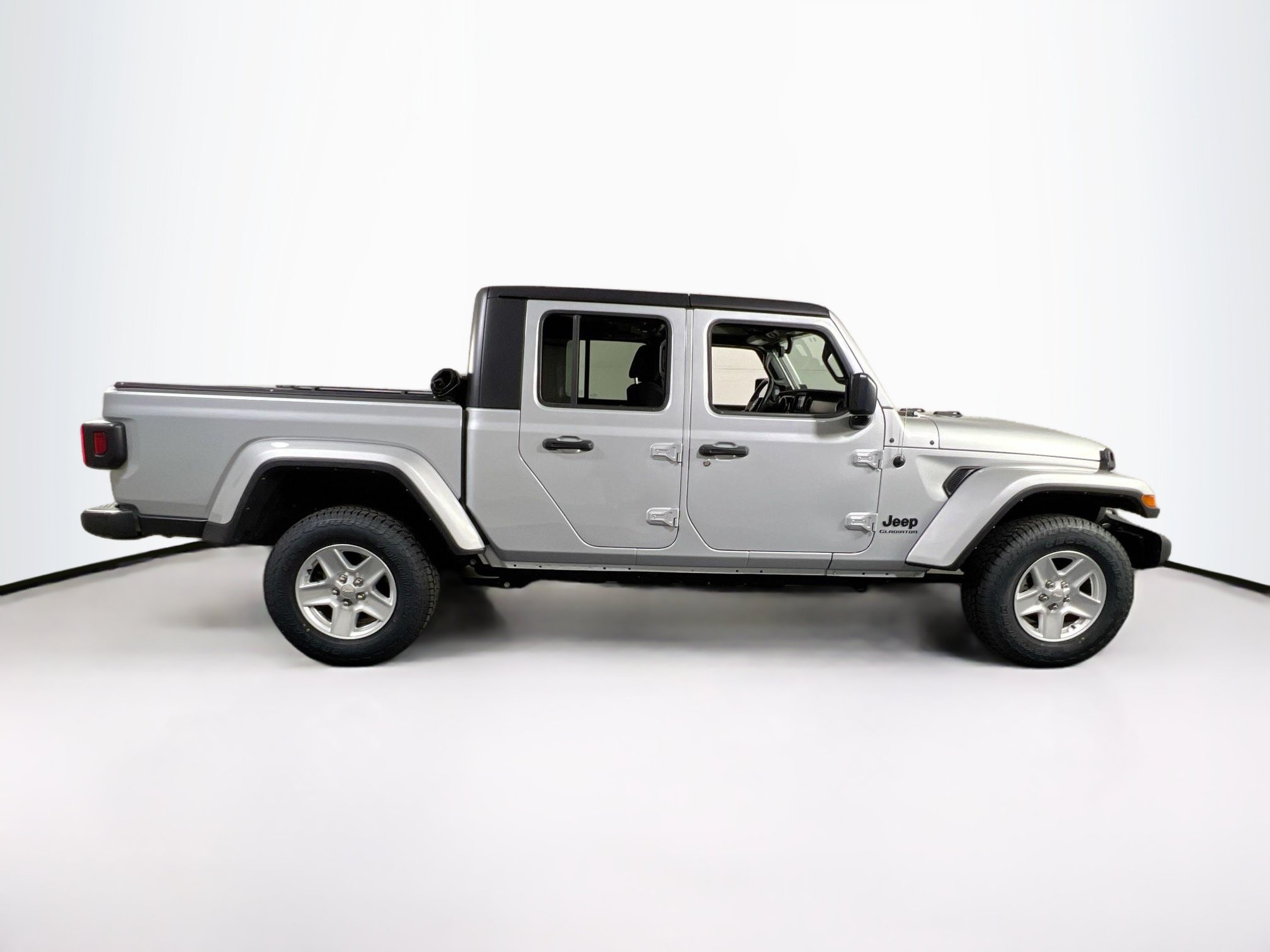 Used 2022 Jeep Gladiator Sport AWD/4WD image 4