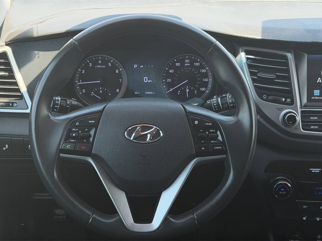Used 2018 Hyundai Tucson Sport w/ Cargo Package AWD/4WD image 18