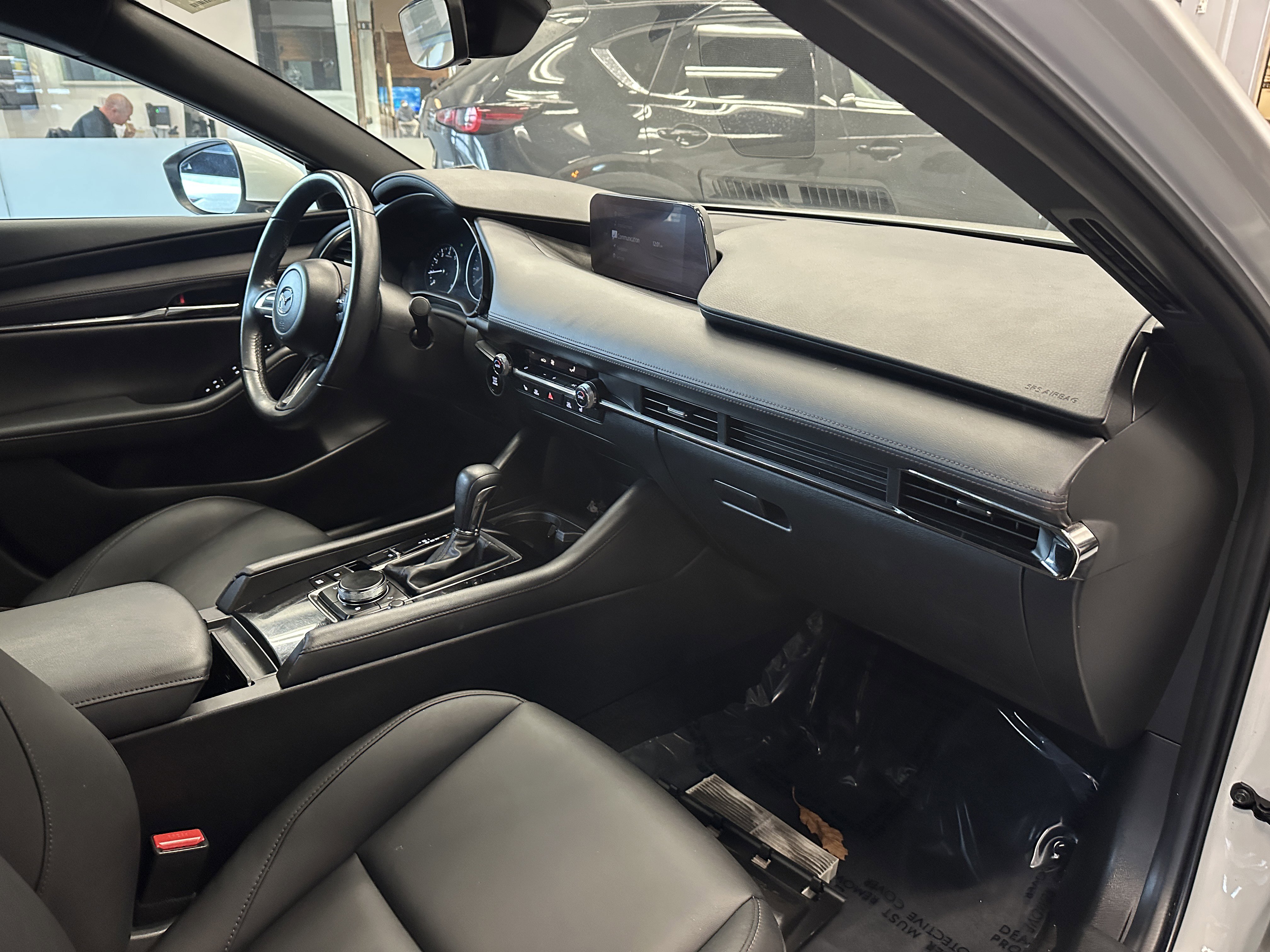 Certified 2023 MAZDA MAZDA3 s FWD image 30