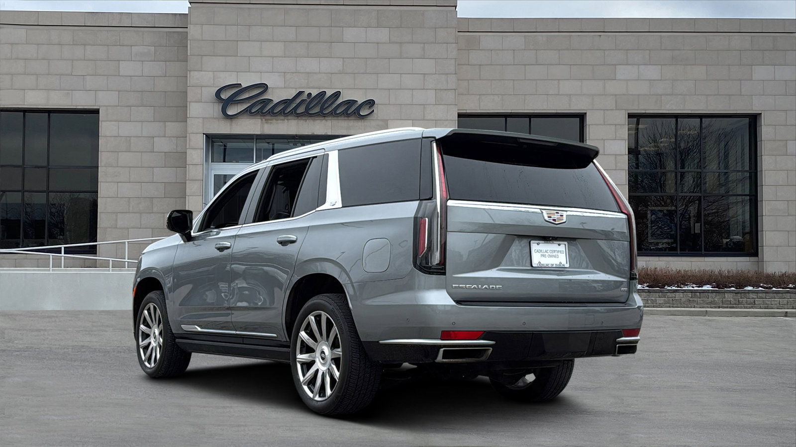 Certified 2024 Cadillac Escalade Premium Luxury Platinum AWD/4WD image 4