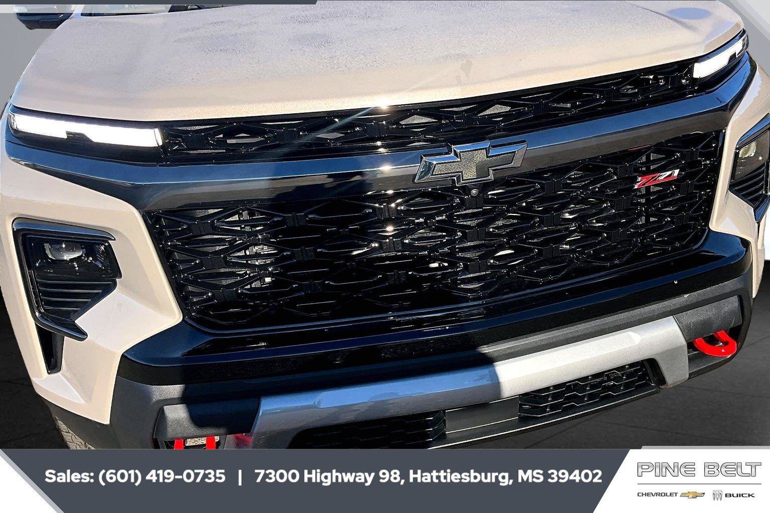 New 2027 Chevrolet Traverse Z71 w/ Driver Confidence Package AWD/4WD image 22