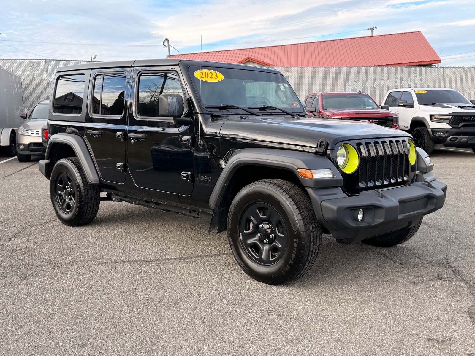 Used 2023 Jeep Wrangler Unlimited Sport image 8