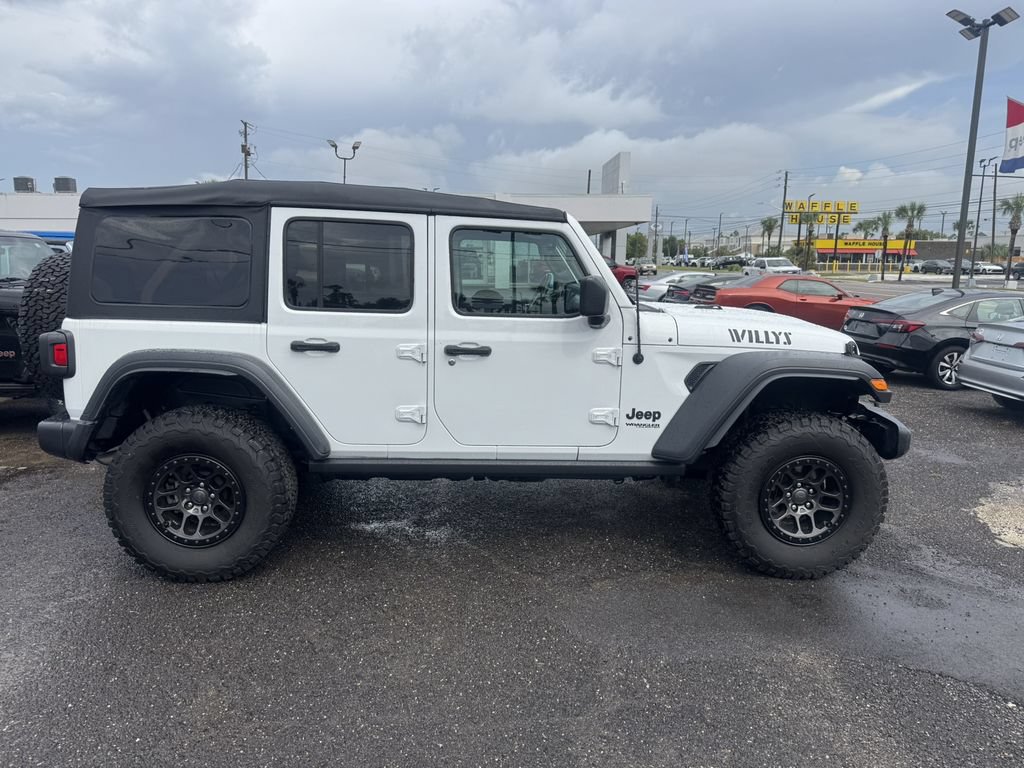 Used 2022 Jeep Wrangler Unlimited Sport AWD/4WD image 3