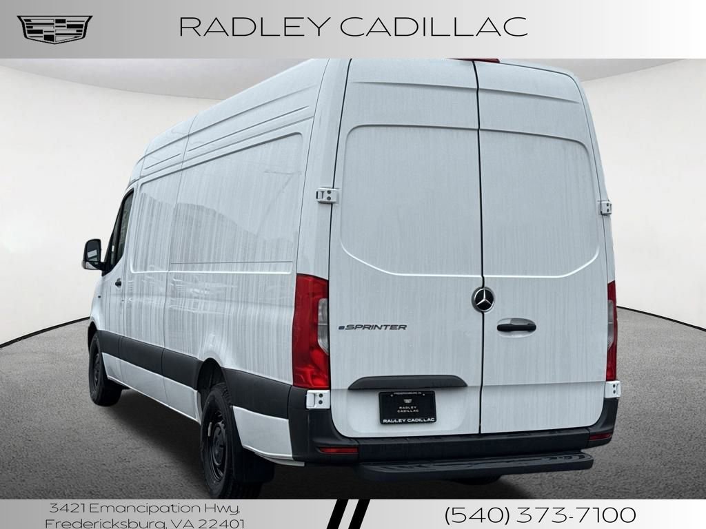 Used 2024 Mercedes-Benz eSprinter 170 Cargo image 16