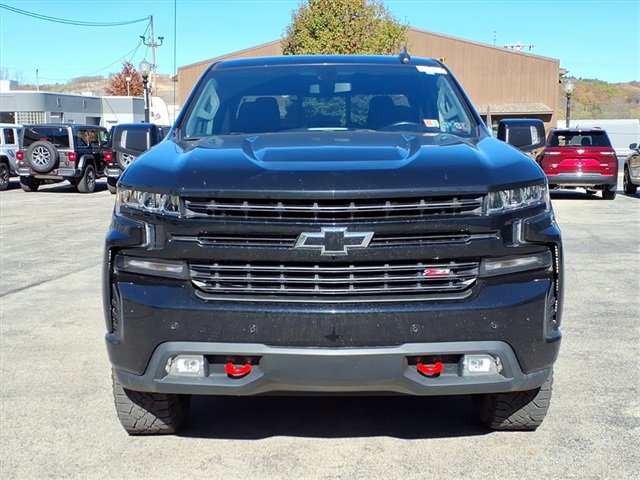 Used 2020 Chevrolet Silverado 1500 LT Trail Boss image 2