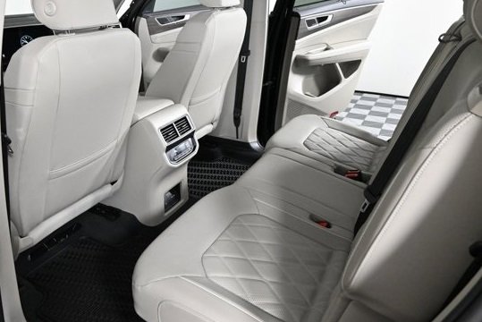 New 2025 Volkswagen Atlas SEL Premium R-Line image 17