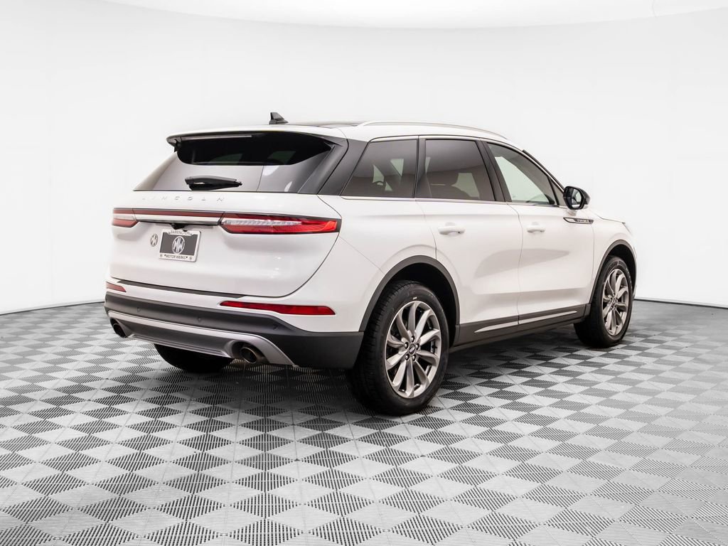 Used 2021 Lincoln Corsair Standard w/ Premium Package image 5