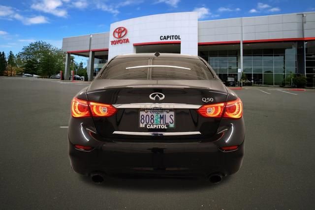 Used 2017 INFINITI Q50 Signature Edition w/ Cargo Package (L95) image 3