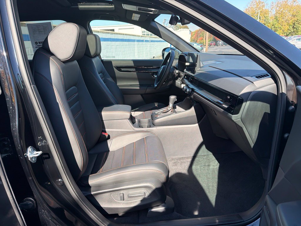 Used 2026 Honda CR-V Sport Touring image 25