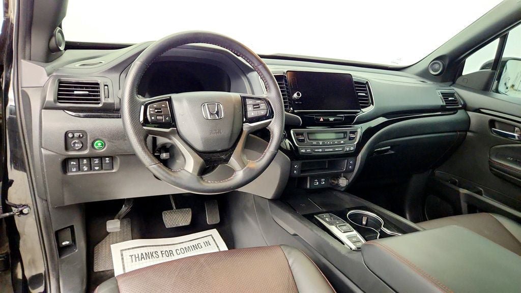 Used 2024 Honda Ridgeline Black Edition image 13