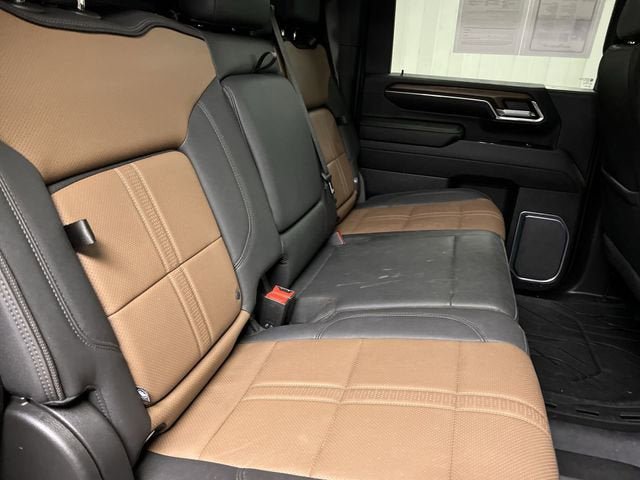 Certified 2024 Chevrolet Silverado 2500 High Country w/ High Country Premium Package AWD/4WD image 27