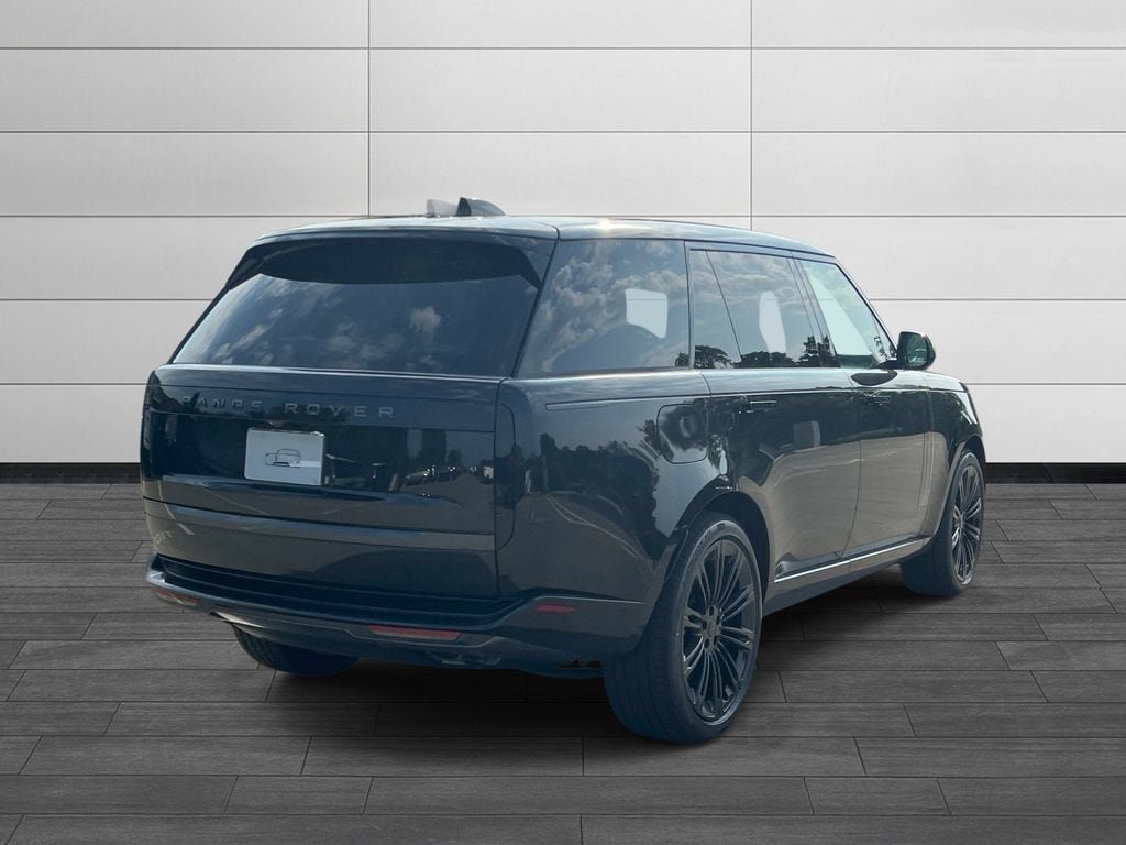 New 2026 Land Rover Range Rover Long Wheelbase Autobiography AWD/4WD image 5