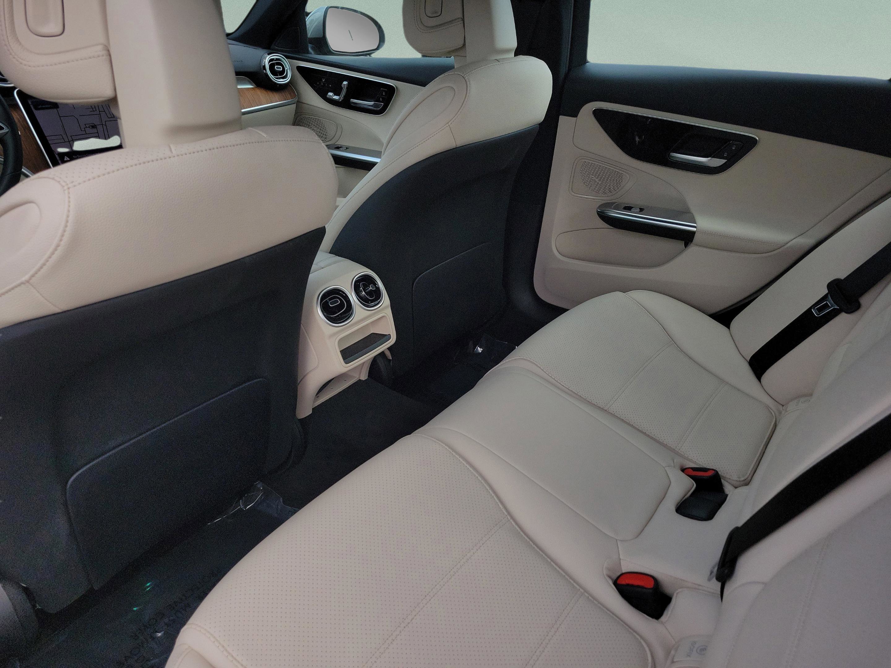 Certified 2023 Mercedes-Benz C 300 Sedan image 13