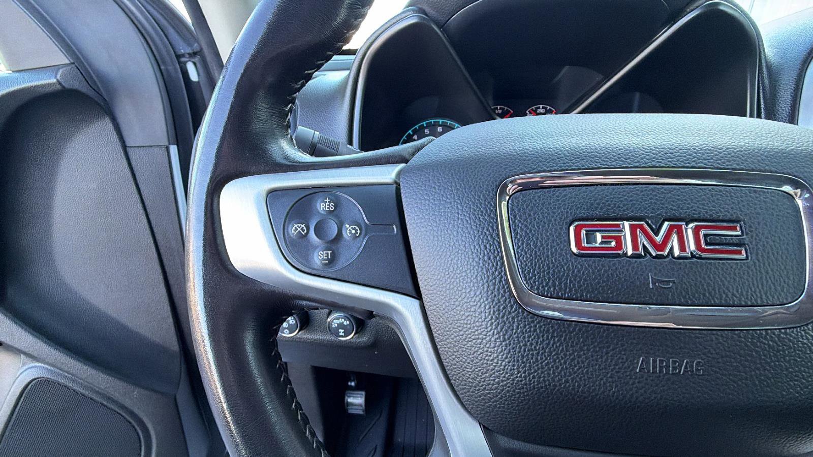 Certified 2020 GMC Canyon SLE w/ Elevation Edition image 13