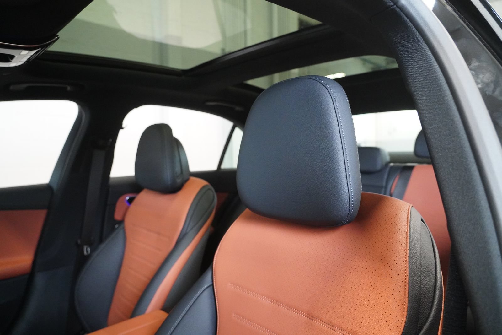 New 2026 Mercedes-Benz C 300 4MATIC Sedan image 15