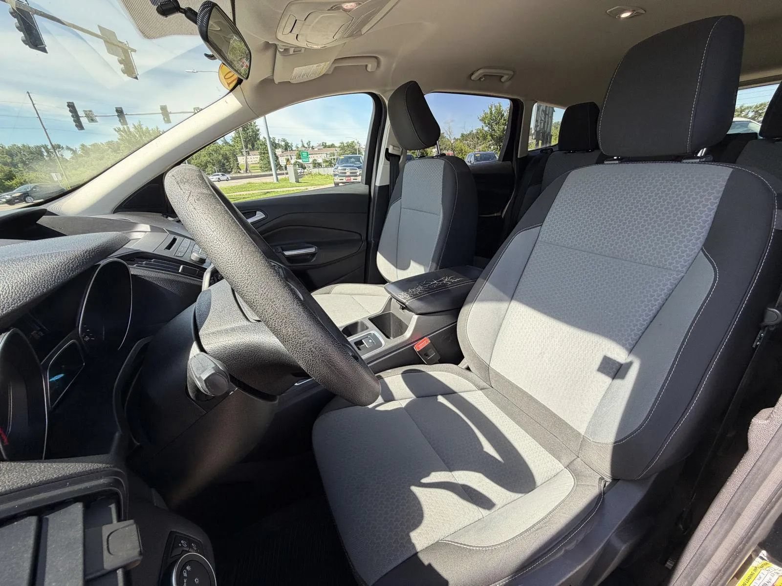 Used 2018 Ford Escape SE AWD/4WD image 13