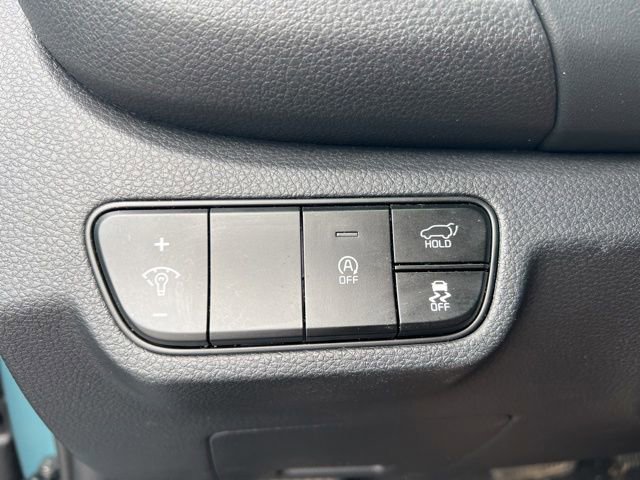 Certified 2025 Kia Seltos EX AWD/4WD image 10