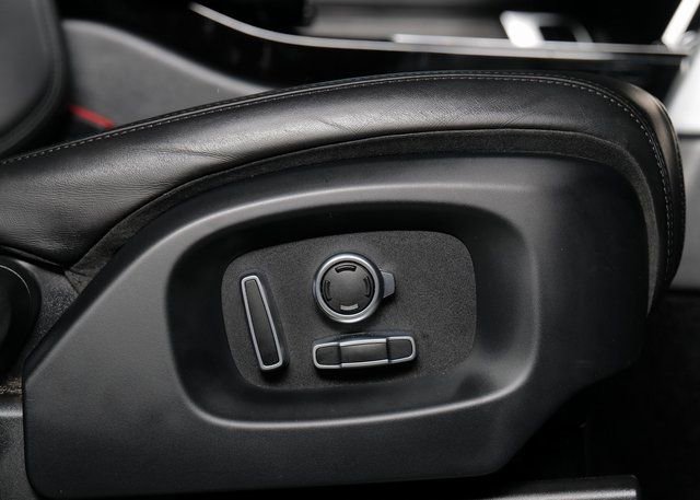 Used 2016 Land Rover Range Rover HSE image 30