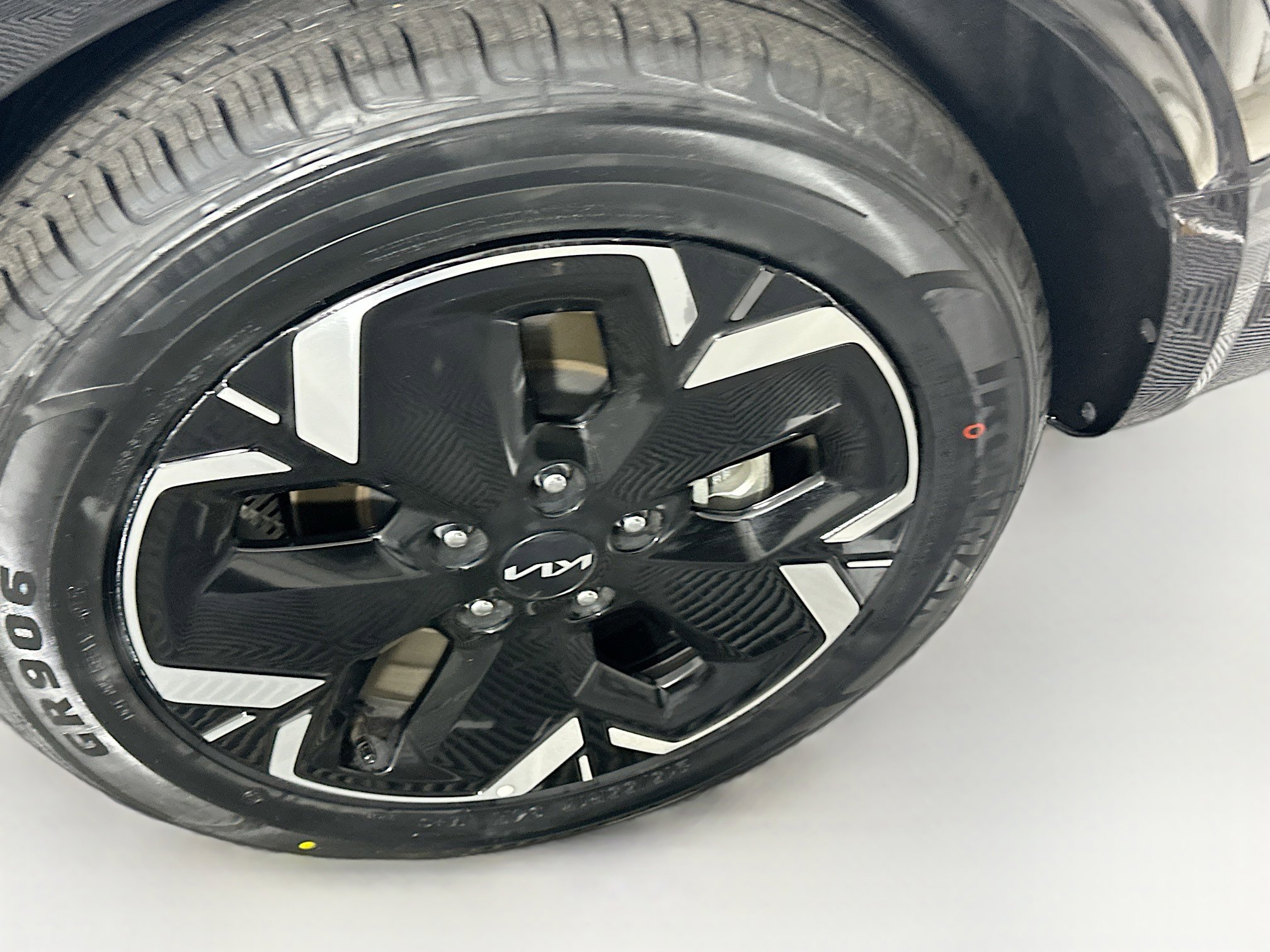 Used 2023 Kia Niro Wave image 11