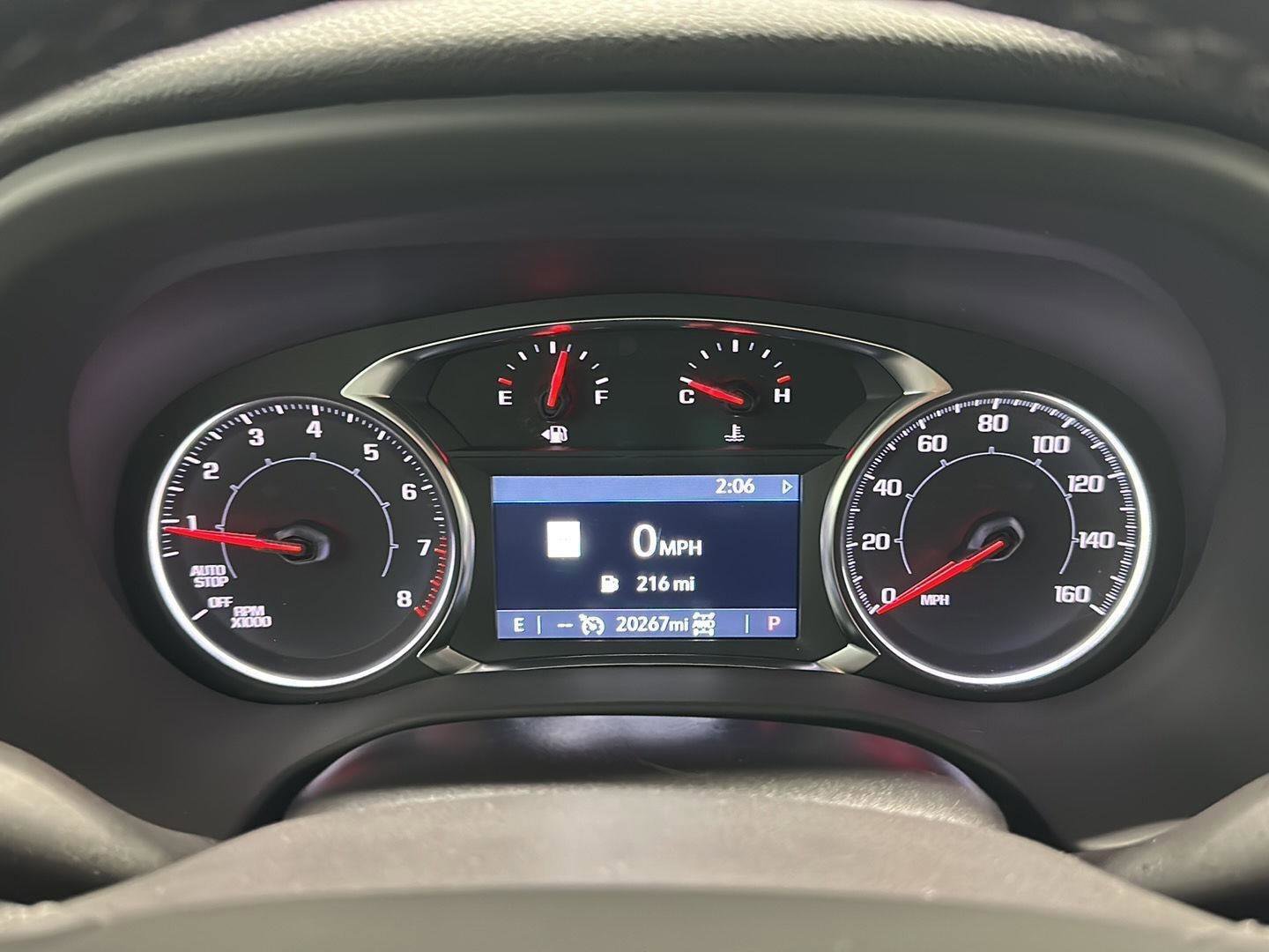 Used 2023 GMC Acadia SLT w/ Preferred Package image 10