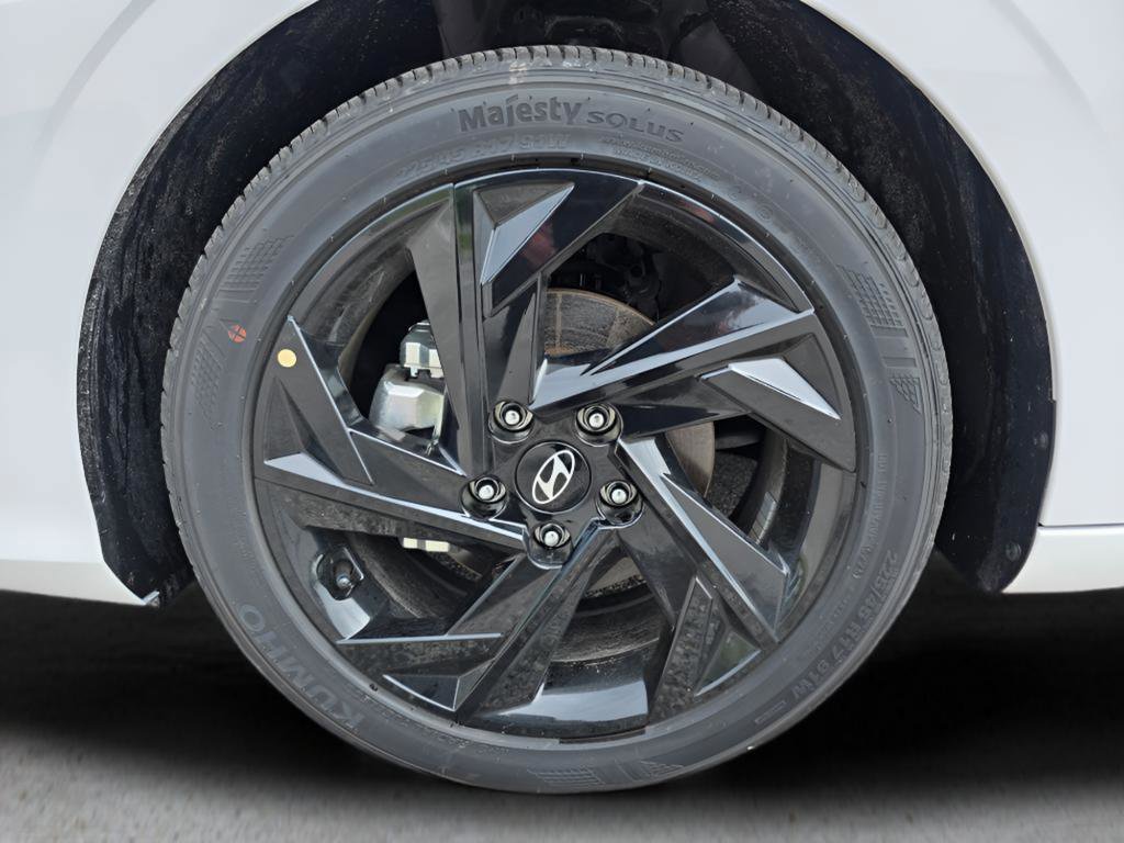 New 2026 Hyundai Elantra Sport FWD image 10