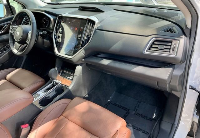 Used 2023 Subaru Ascent Touring AWD/4WD image 22