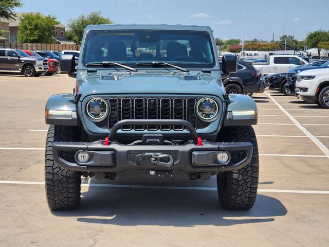 Used 2024 Jeep Gladiator Rubicon AWD/4WD image 10