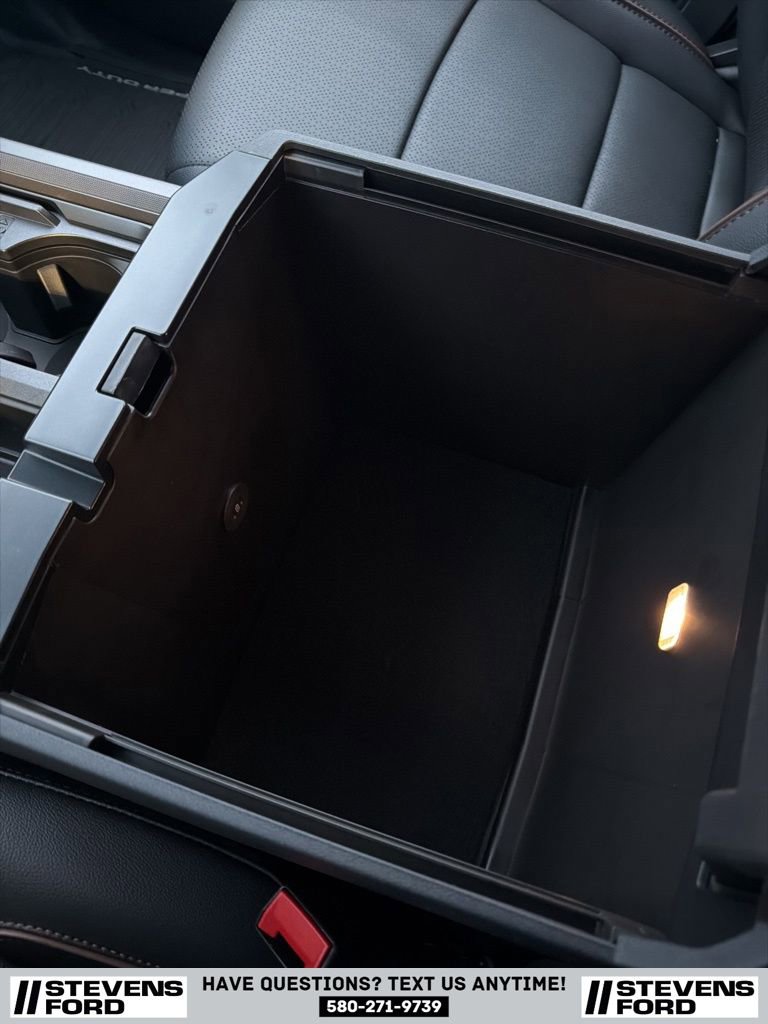 New 2026 Ford F250 Lariat w/ Lariat Ultimate Package image 39