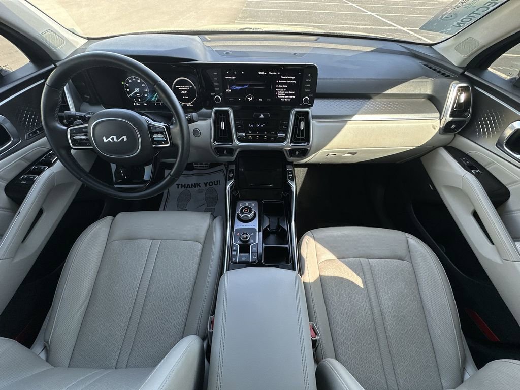Used 2024 Kia Sorento SX Prestige AWD/4WD image 21